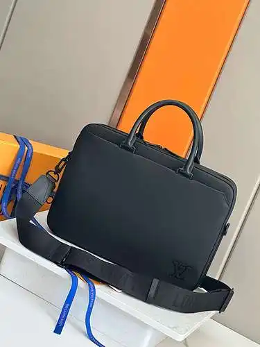 Bolso de hombre LL Maletín LL Bolso LL Hecho de cuero original superior importado Versión réplica de