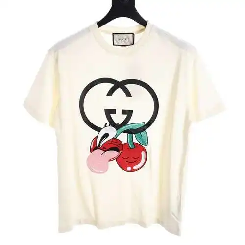 GC cherry embroidered short sleeves