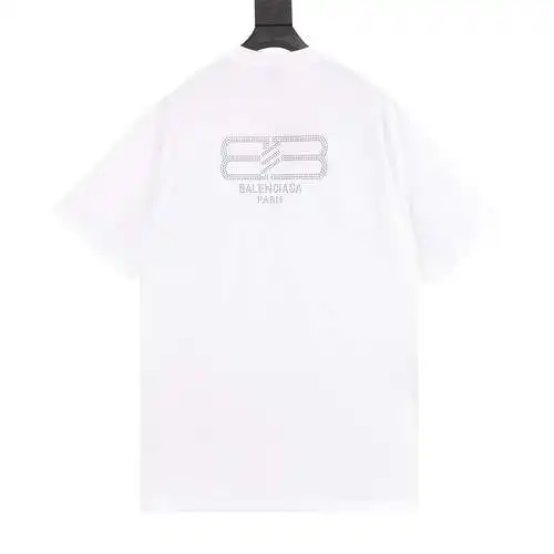 BLCG round neck short sleeves with rhinestone lock button on the back