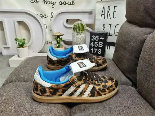 173DAdidas Originals Street Samba "Savannah" Zapatillas de entrenamiento moral de la serie