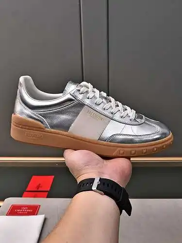 Zapatos Valentino para hombre y mujer Código: 0328C00 Talla: Mujer 35-39 (40, a medida, no reembolsa