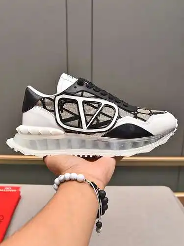 Zapatos de hombre Valentino Código: 0328C10 Talla: 38～44 (45 y 46 están hechos a medida y no se pued