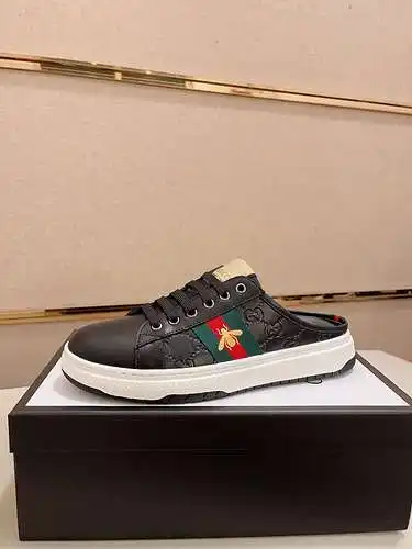 Zapatos de hombre GUCCI Código: 0326B20 Talla: 38-44