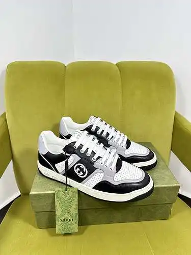 Zapatos de hombre GUCCI Código: 0325D00 Talla: 39-44 (se puede personalizar 38 45 no se pueden devol