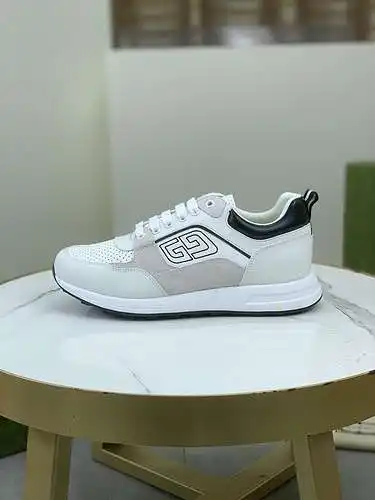 Zapatos de hombre GUCCI Código: 0322D60 Talla: 39-44 (38 45 personalizado)