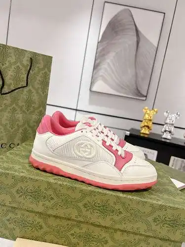 Zapatos GUCCI para hombre y mujer Código: 0325C60 Talla: 35-44