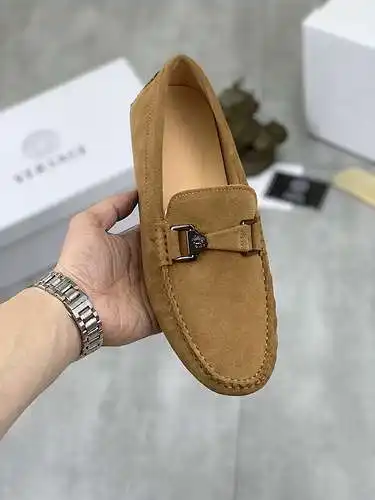 Zapatos de hombre Versace Código: 0322B20 Talla: 38-44 (37.45 personalizado, no reembolsable)