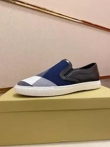 Zapatos de hombre Burberry Código: 0324B30 Talla: 38-44