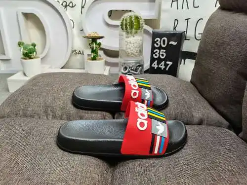 Zapatos para niños 447D, zapatillas, zapatos de playa nuevos, deportes de natación y calzado informa