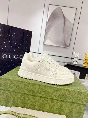 Zapatos GUCCI para hombre y mujer Código: 0325D00 Talla: 35-45 (45 está hecho a medida y no se puede