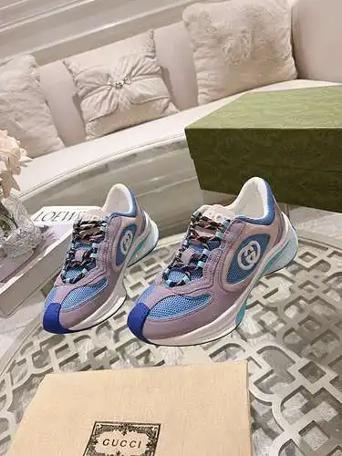 Zapatos GUCCI para hombre y mujer Código: 0325D50 Talla: Mujer: 35-40 (personalizado para mujer 40) 