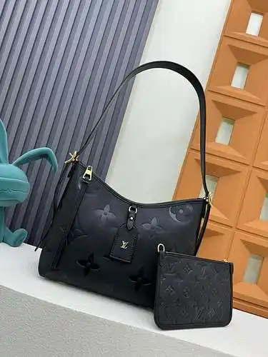 Bolso de axila Bolso de mujer LL Bolso de hombro LL Hecho de cuero original superior importado Versi