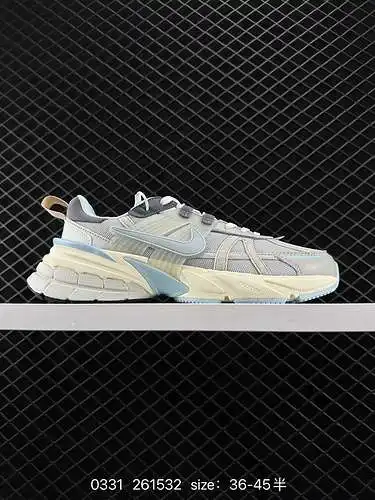 6 Artículo retro Nike V2K Run, nivel original puro, zapato retro para correr para papá. El zapato se