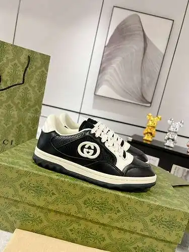 Zapatos GUCCI para hombre y mujer Código: 0325C60 Talla: 35-44