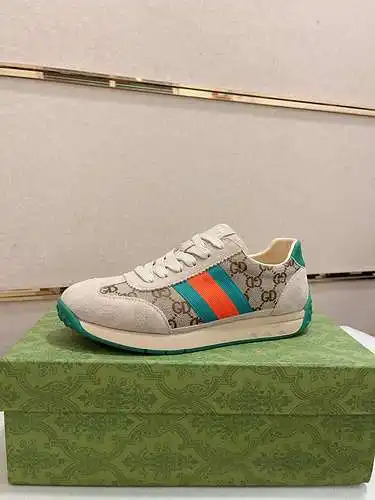 Zapatos de hombre GUCCI Código: 0326B60 Talla: 38-44
