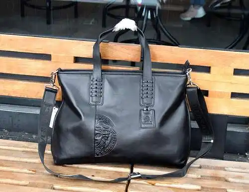 Bolso de hombre estilo VER, maletín estilo VER, bolso bandolera estilo VER, elaborado en piel vacuno