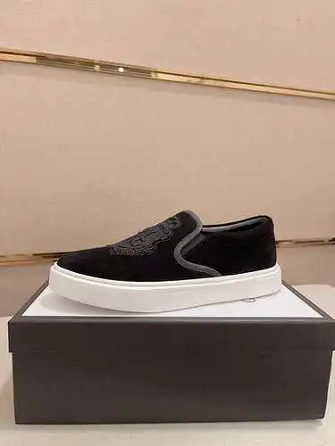 Zapatos de hombre GUCCI Código: 0324B20 Talla: 38-44
