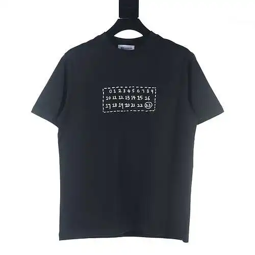 Margiela MM6 calendar digital print short-sleeved T-shirt