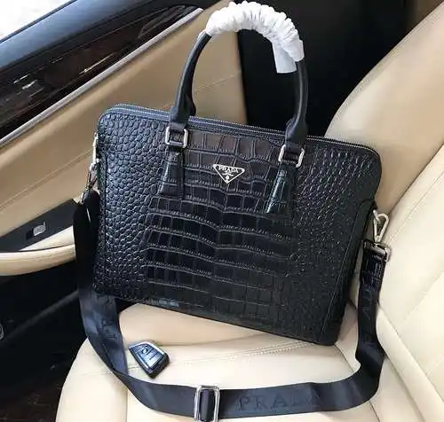 Bolso de hombre P's Maletín P's Bolso bandolera P's Fabricado en piel de vacuno original importada C