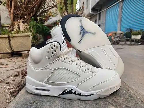 AIR JORDAN5 Zapatillas Jordan Dan 5ª generación off-white negras hombre 40---47