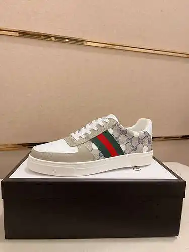 Zapatos de hombre GUCCI Código: 0324B30 Talla: 38-44