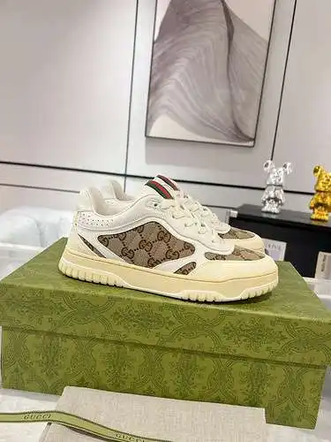 Zapatos GUCCI para hombre y mujer Código: 0325D00 Talla: 35-45 (45 está hecho a medida y no se puede
