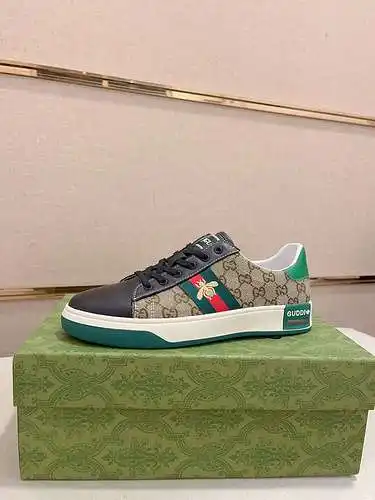 Zapatos de hombre GUCCI Código: 0324B40 Talla: 38-44
