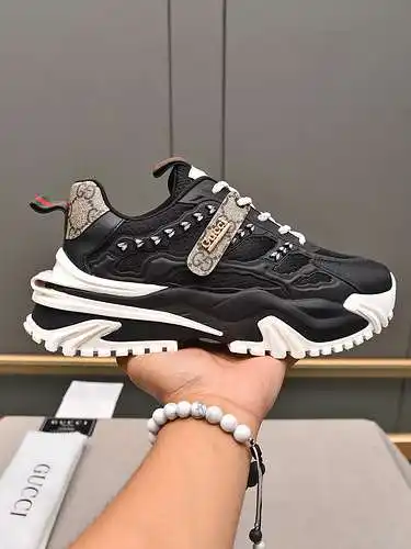 Zapatos de hombre GUCCI Código: 0328B90 Talla: 38-44 (45 personalizados)