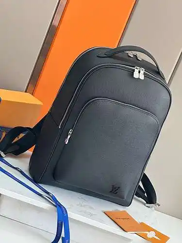 Bolso de hombre LL Mochila LL Bolso LL Hecho de cuero original superior importado Versión de réplica