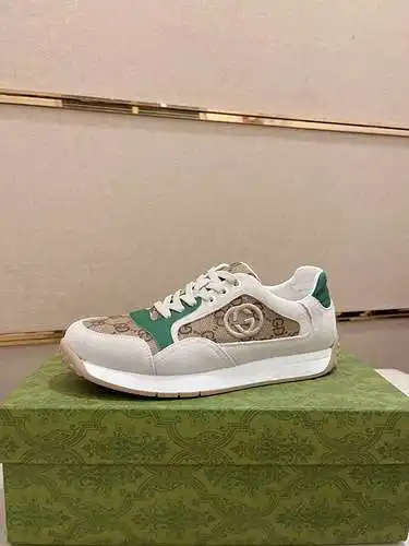 Zapatos de hombre GUCCI Código: 0326B60 Talla: 38-44