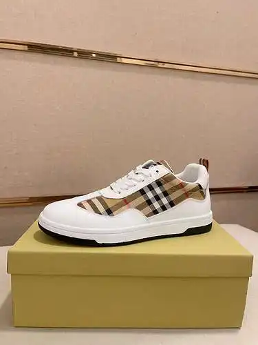 Zapatos de hombre Burberry Código: 0326B30 Talla: 38-44