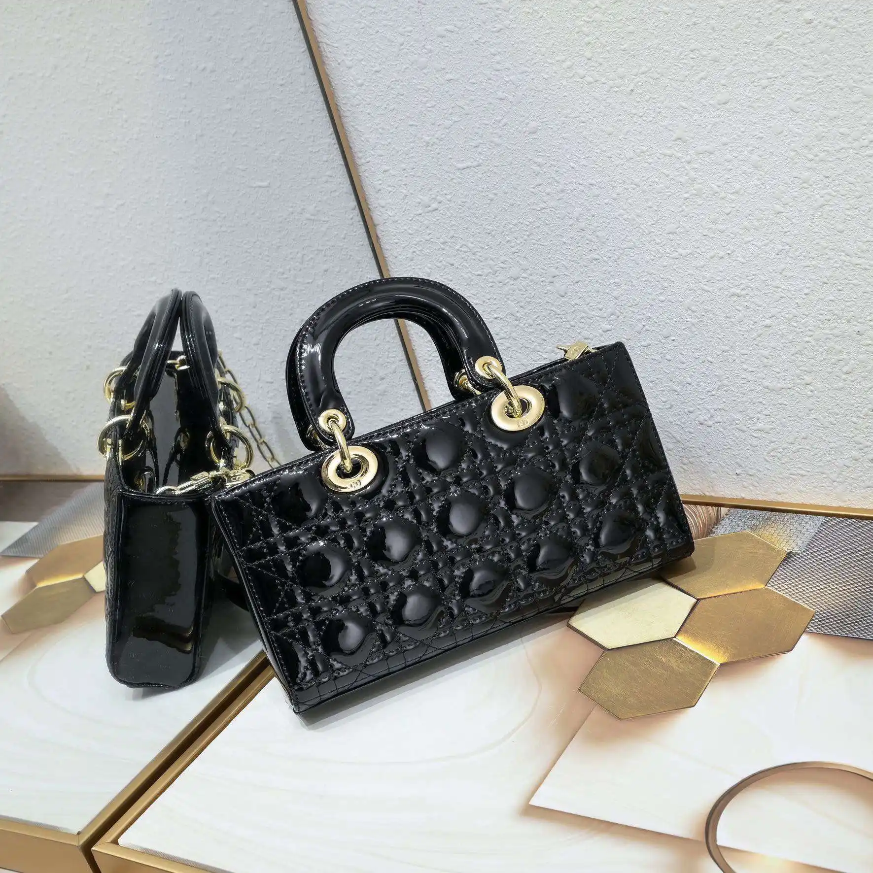KK02350 (18).webp