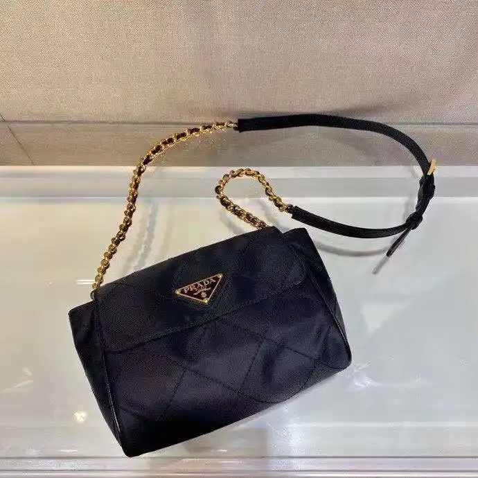 KK02450 (1).webp