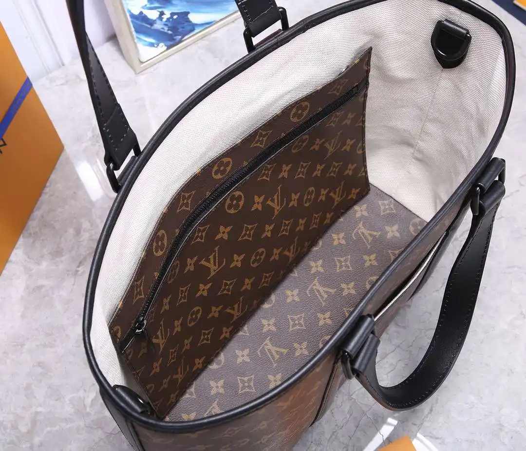 KK04350 (5).webp