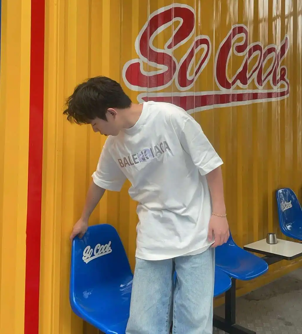 a1711776985056_6760.webp