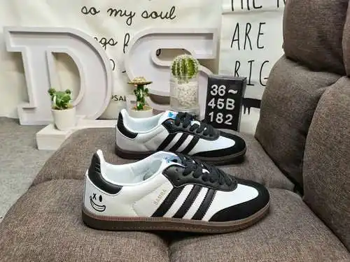 182DAdidas originals Busenitz Vulc adidas Casi 70 años de originales clásicos hechos de gamuza, horm