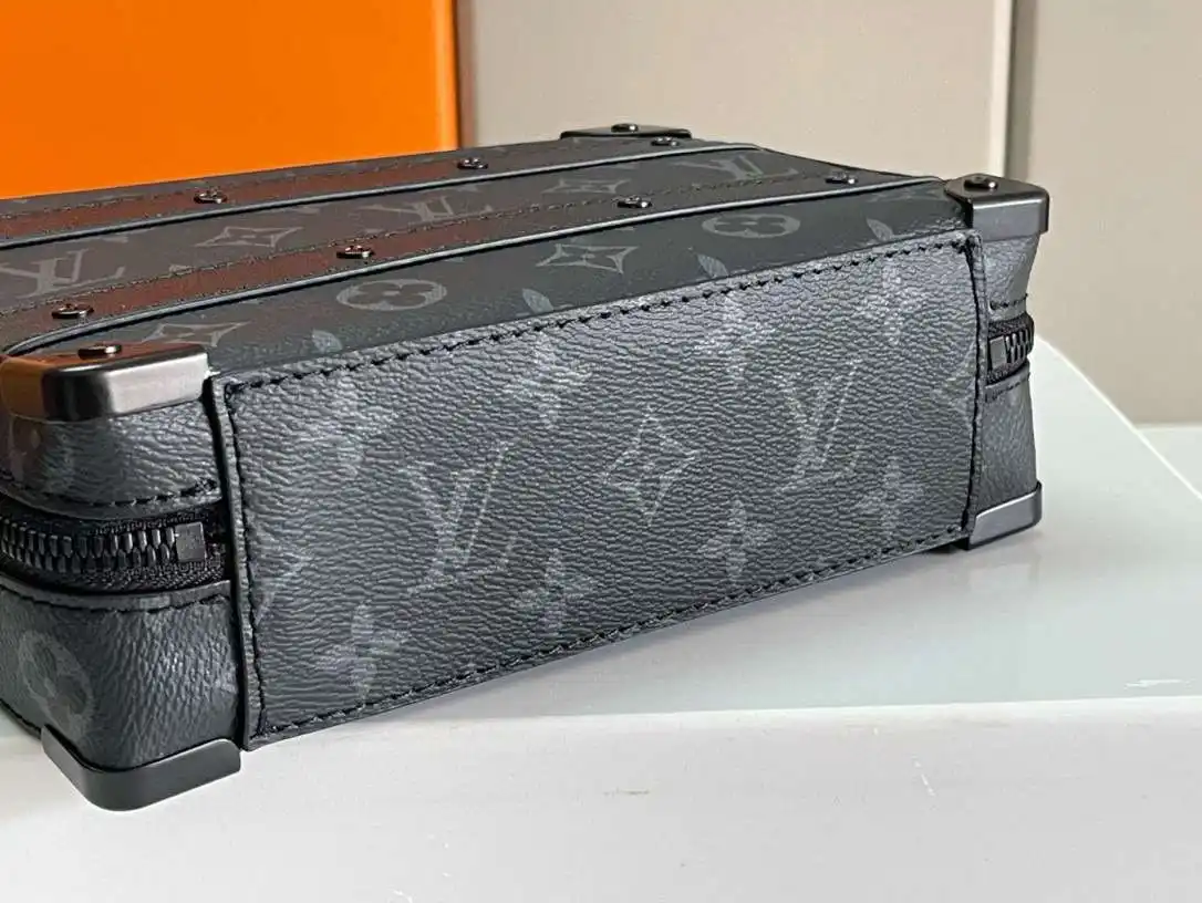 KK04250 (14).webp
