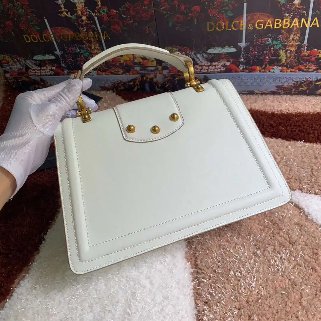 KK04350 (18).webp