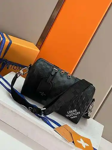 Bolso bandolera Bolso de hombre LL Bolso de hombro LL Hecho de cuero original superior importado Ver