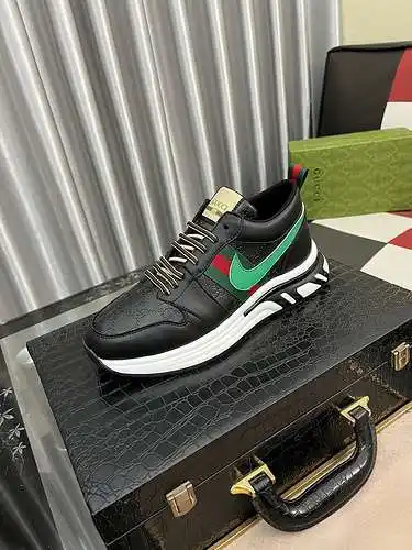 Zapatos de hombre GUCCI Código: 0401B50 Talla: 38-44