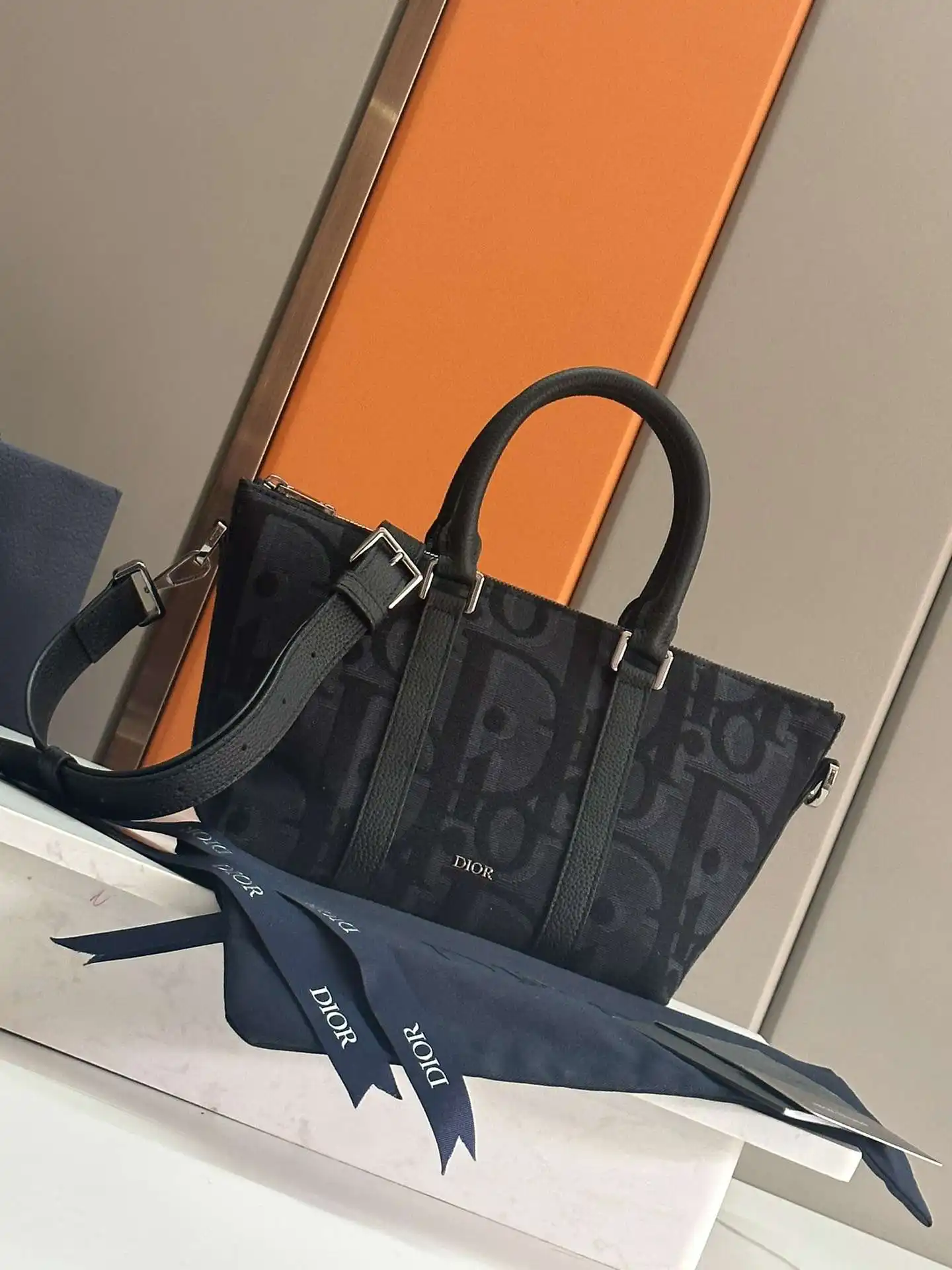 VD003750 (1).webp