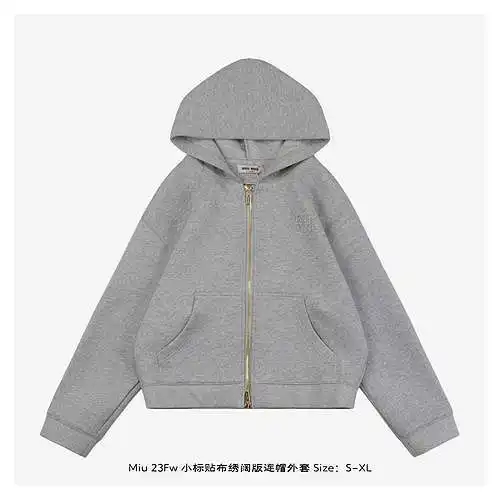Miu 23Fw small logo patch embroidered wide hooded jacket