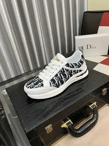 Zapatos de hombre GUCCI Código: 0401B30 Talla: 38-44
