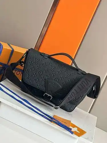 Bolso de mensajero Bolso de hombre LL Bolso bandolera LL Hecho de cuero original superior importado 