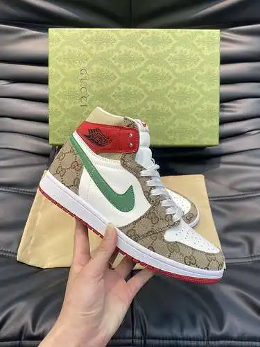 Zapatos de hombre Gucci joint* Código: 0406B70 Talla: 38-44 (45 personalizados)