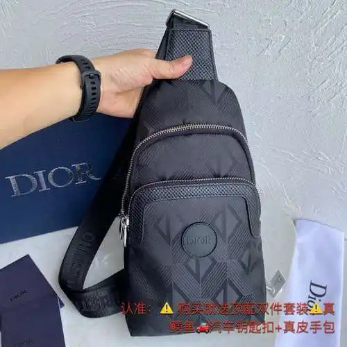 Bolso de pecho Bolso de hombre D's Bolso bandolera D's Hecho de piel de vaca original importada Cali