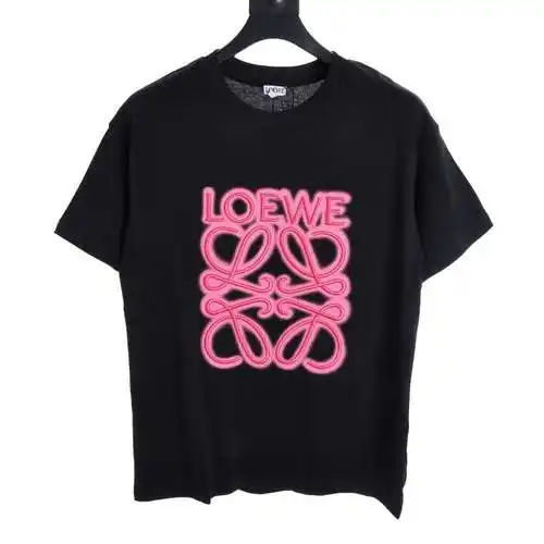 LE neon embroidered fluorescent pink short sleeves