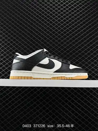 3 Zapatillas Nike Nike Dunk Low Zapatillas de skate retro para cada paso y estilo. Hecho de cuero na