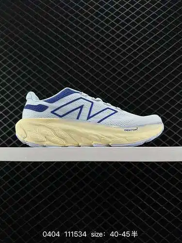 7 Zapatillas para correr ligeras New Balance NB Fresh Foam Evoz v2, cómodas y resistentes al desgast