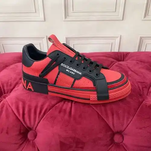 Zapatos Dolce & Gabbana Hombre y Mujer Código: 0410C60 Talla: Mujer 35-41 Hombre 39-45 Tallas Es